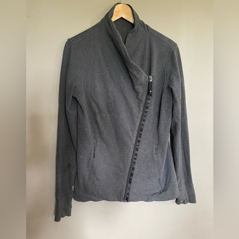 Lululemon sweater/ jacket 🍋 Turn back Jacket